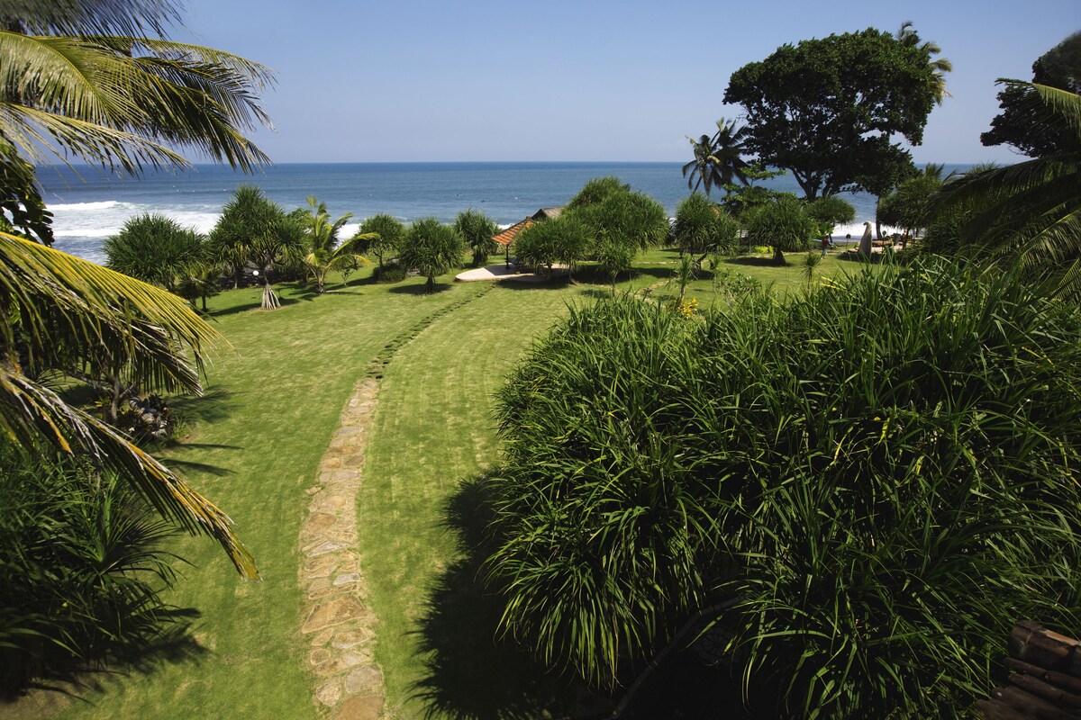 Garden bali-spiritual-healing-retreat-2025